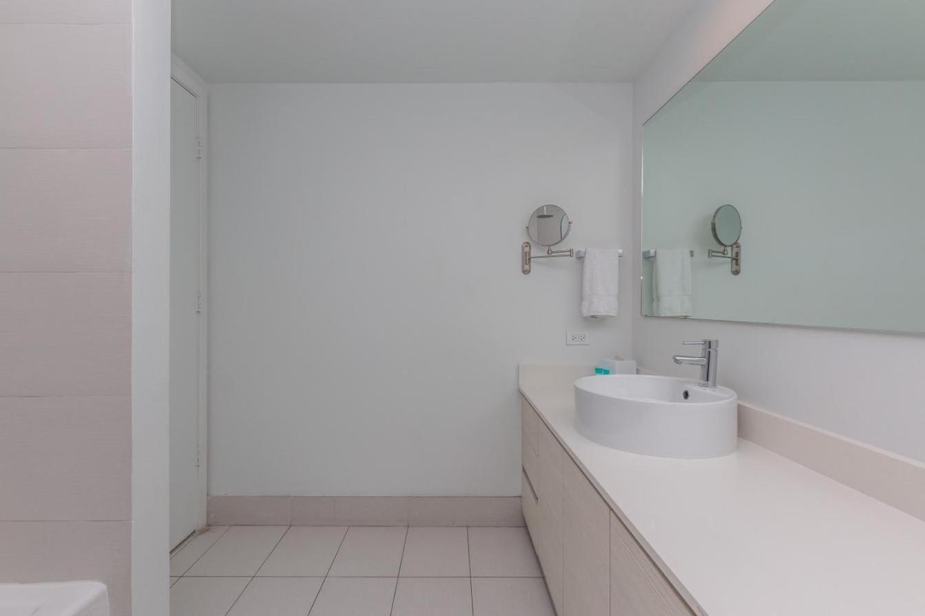 Modern One Bedroom Rental At Beach Walk Resort Miami 18Th Floor Hallandale Beach Εξωτερικό φωτογραφία