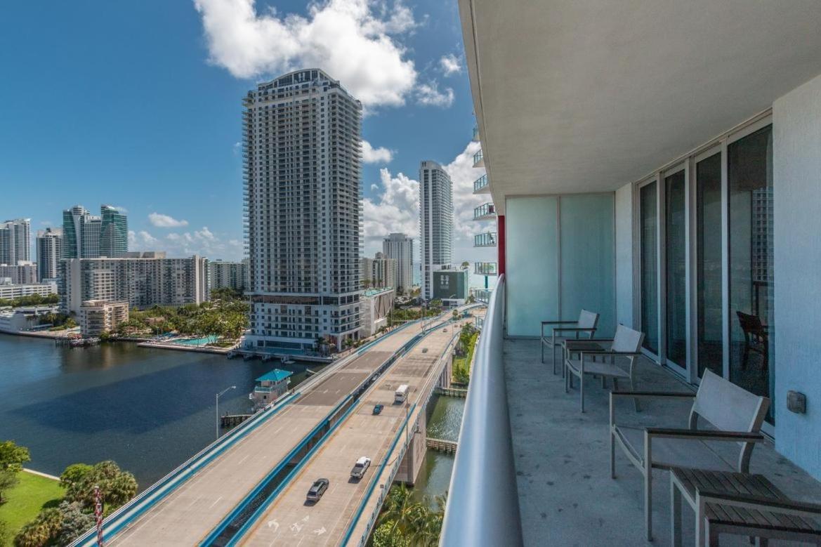 Modern One Bedroom Rental At Beach Walk Resort Miami 18Th Floor Hallandale Beach Εξωτερικό φωτογραφία