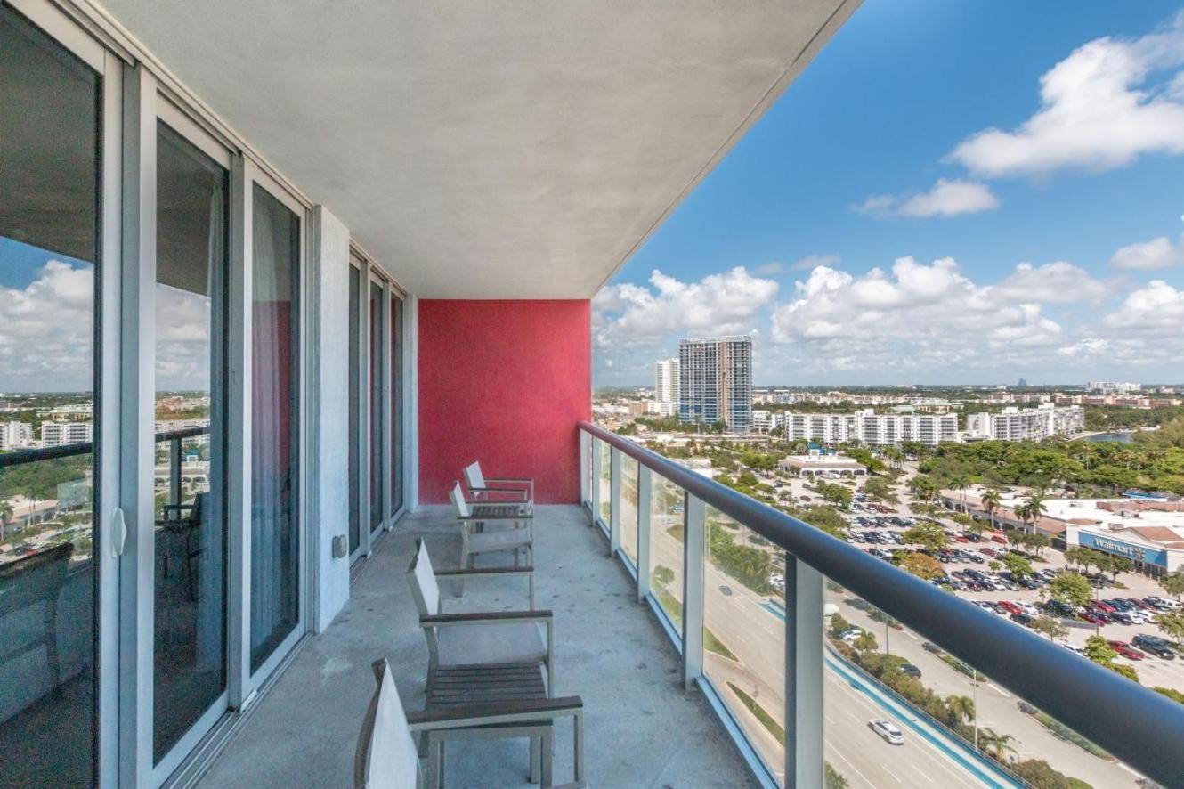 Modern One Bedroom Rental At Beach Walk Resort Miami 18Th Floor Hallandale Beach Εξωτερικό φωτογραφία