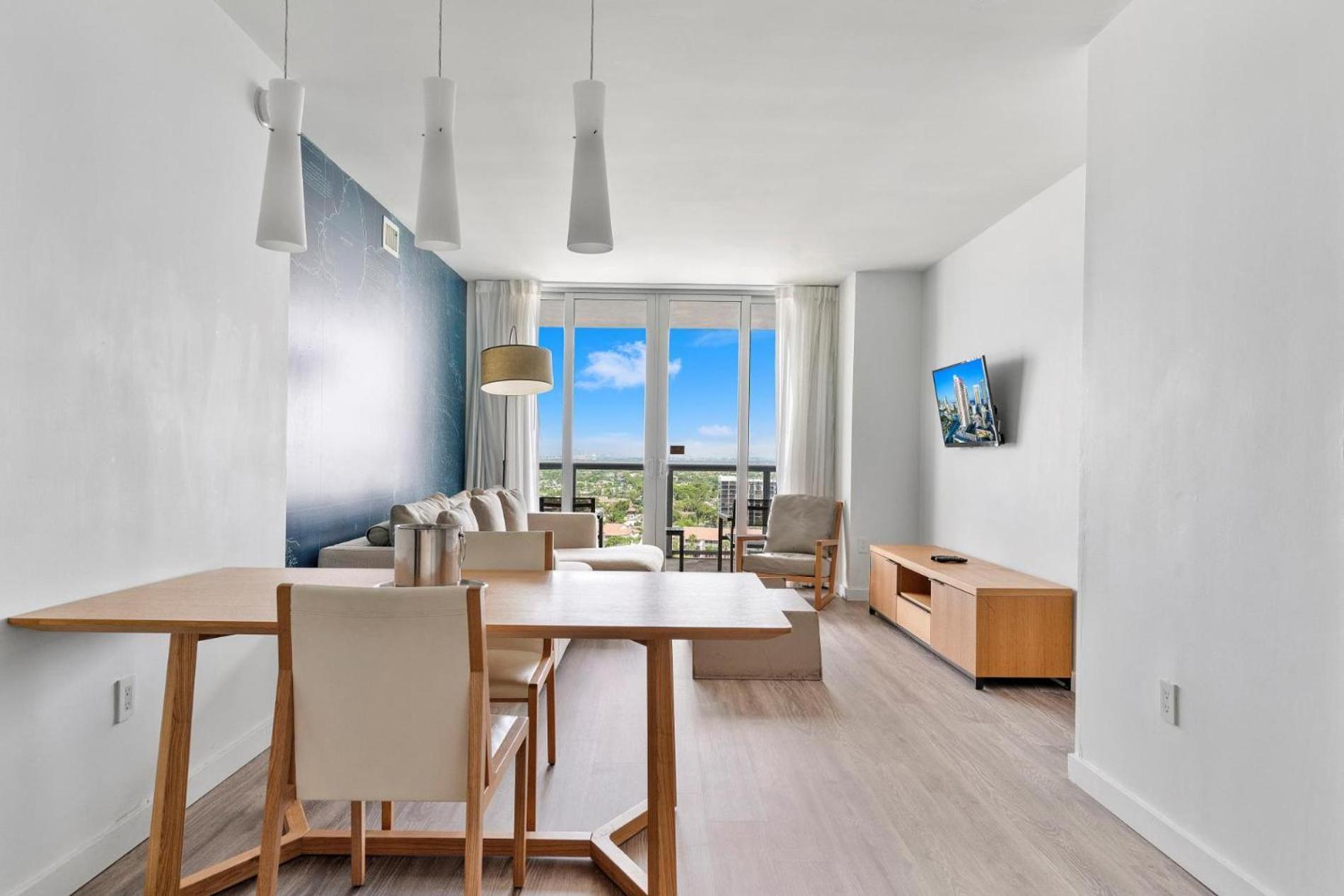 Modern One Bedroom Rental At Beach Walk Resort Miami 18Th Floor Hallandale Beach Εξωτερικό φωτογραφία
